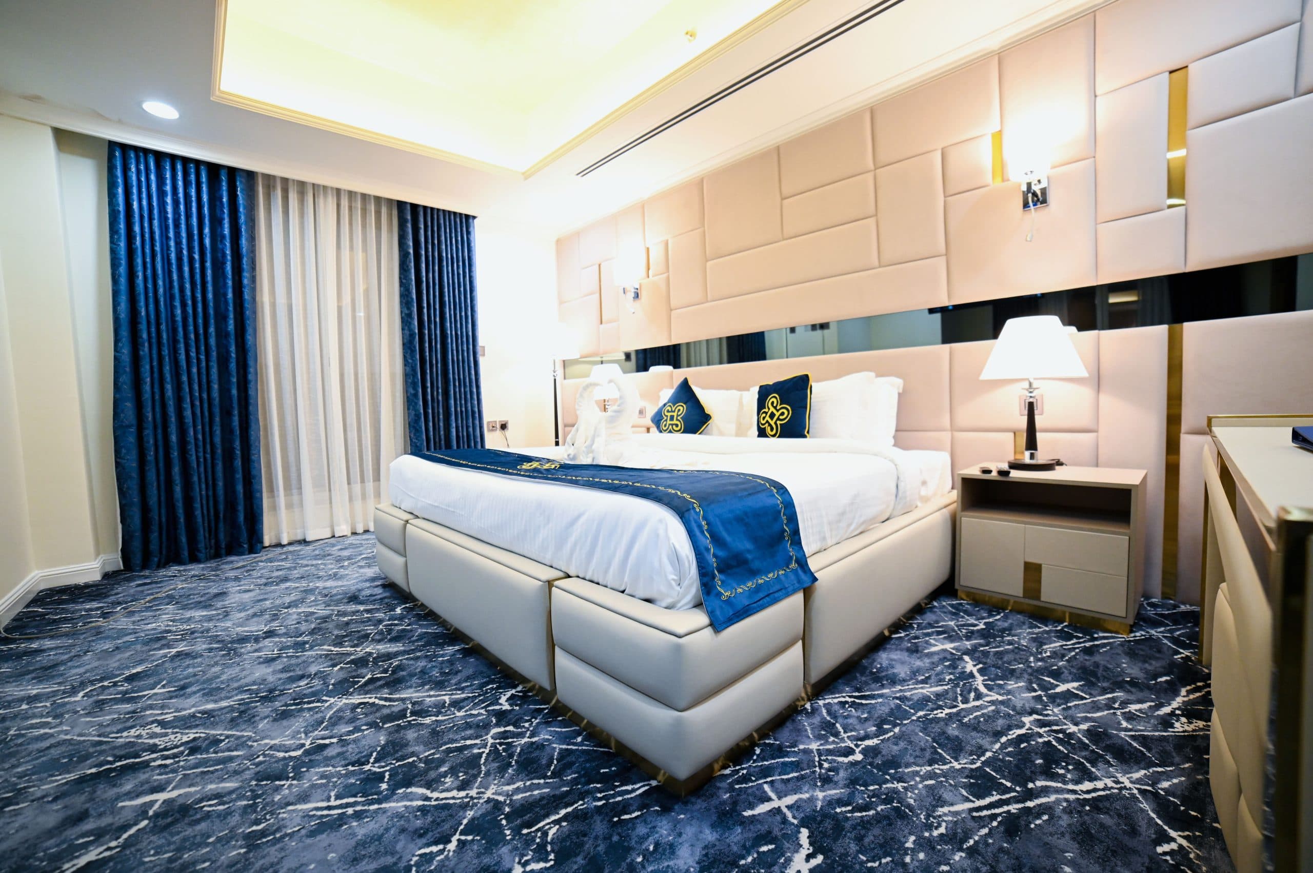 Welcome to Seven Seas Hotel – Your Luxurious Escape in Dubai